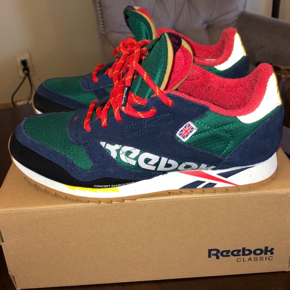 Reebok “Concepts” Classic Junior